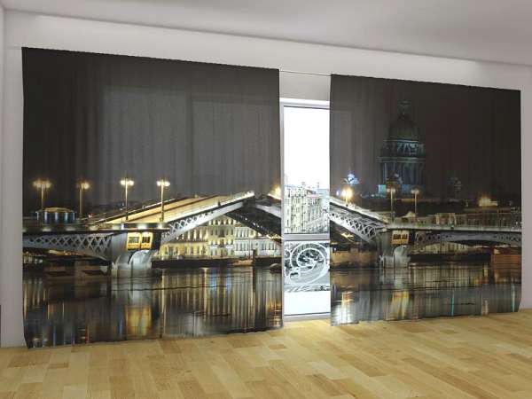 Rideau grand format : PONT À ST. PETERSBOURG