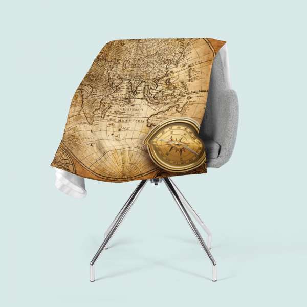 Couverture polaire : CARTE ANCIENNE DU MONDE AVEC BOUSSOLE
