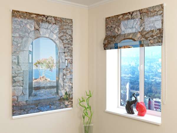 Store Romain : ARCHE VUE SUR LA MER