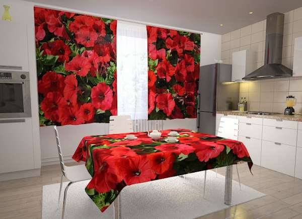 Rideau de cuisine : PÉTUNIAS ROUGES